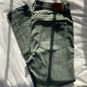 Madewell olive green high rise skinny jeans, size 31